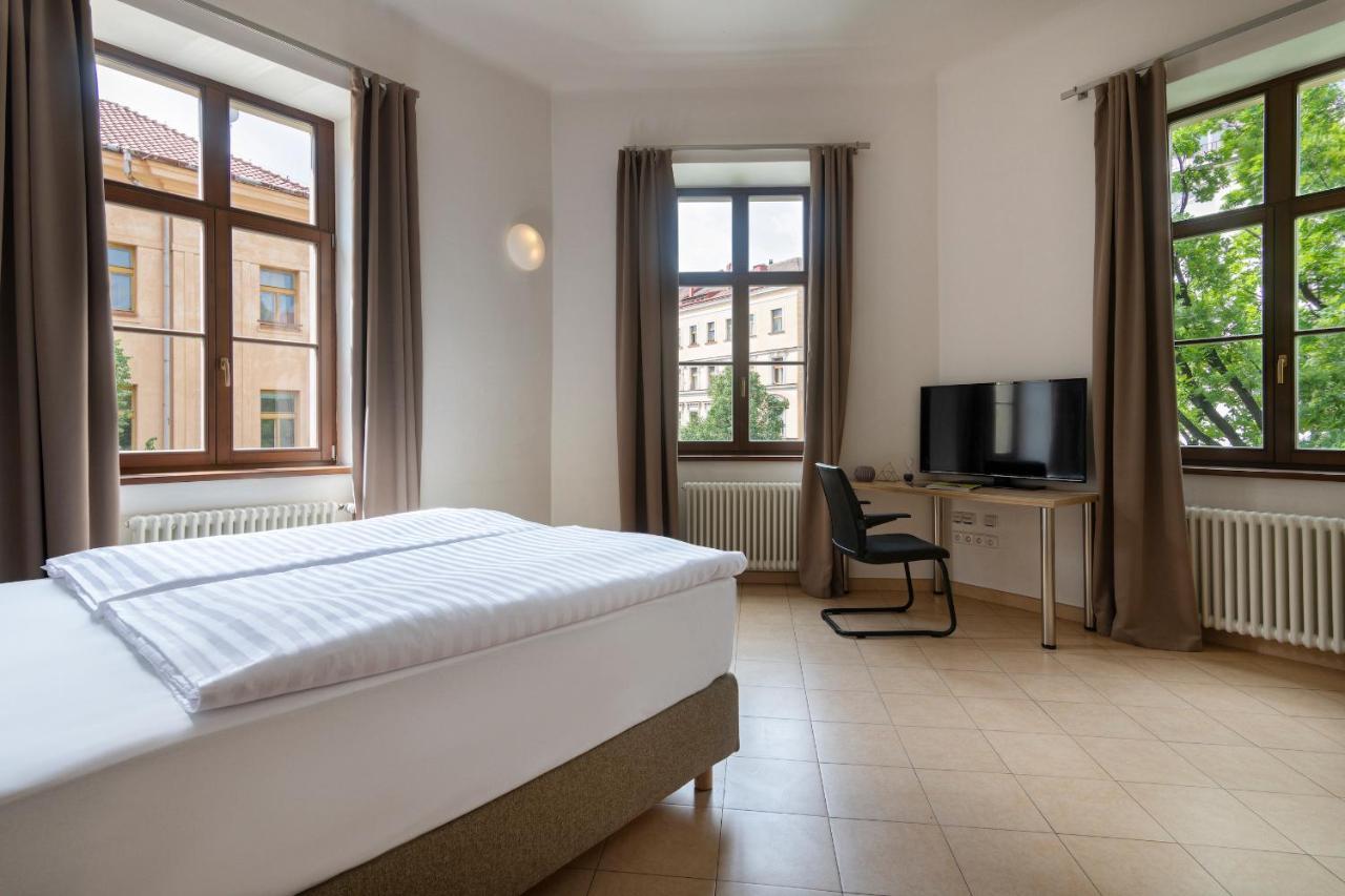Bohemian Dreams Apartments And Suites Praga Zewnętrze zdjęcie
